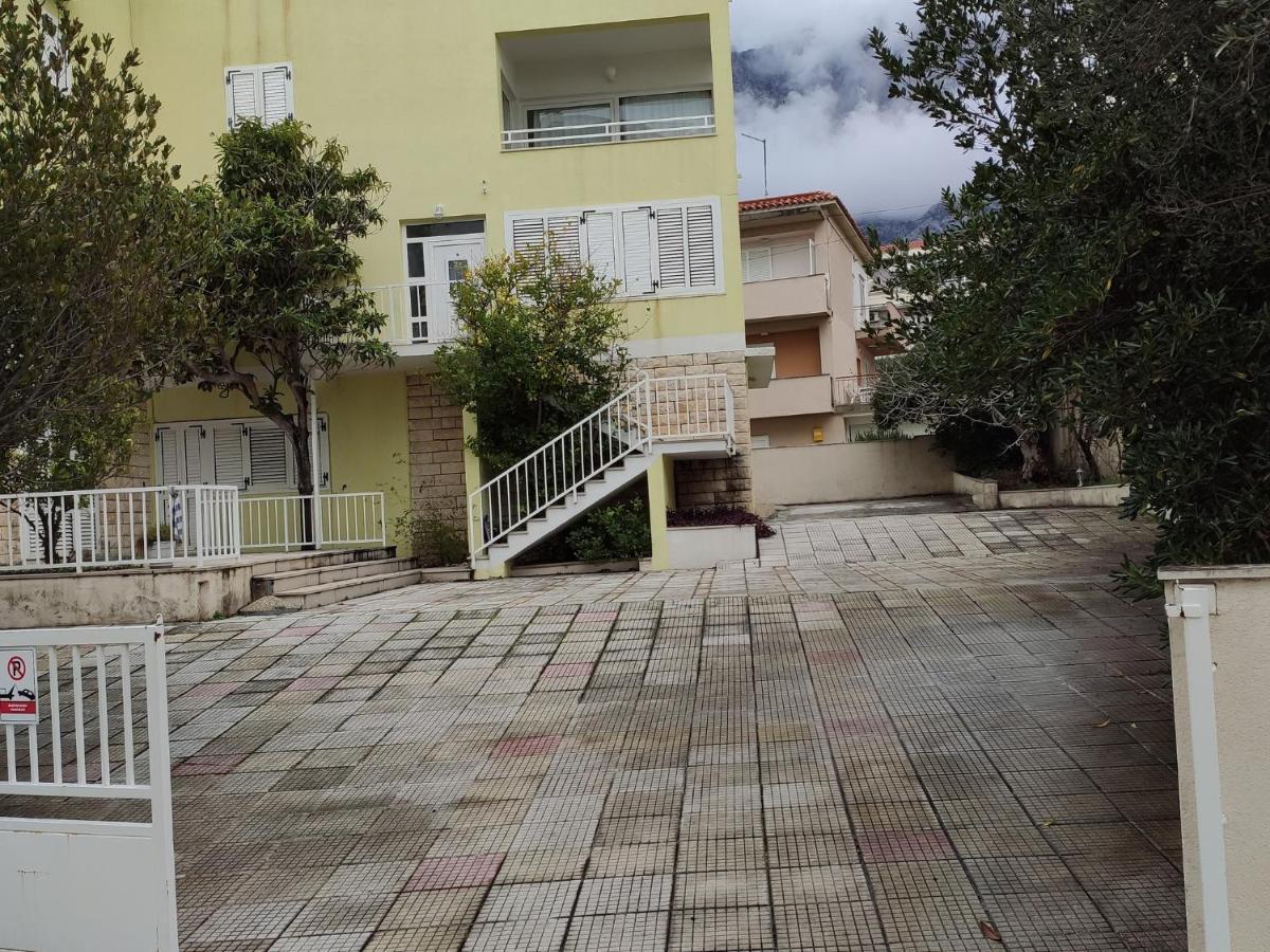 Apartments Ivo Makarska Esterno foto