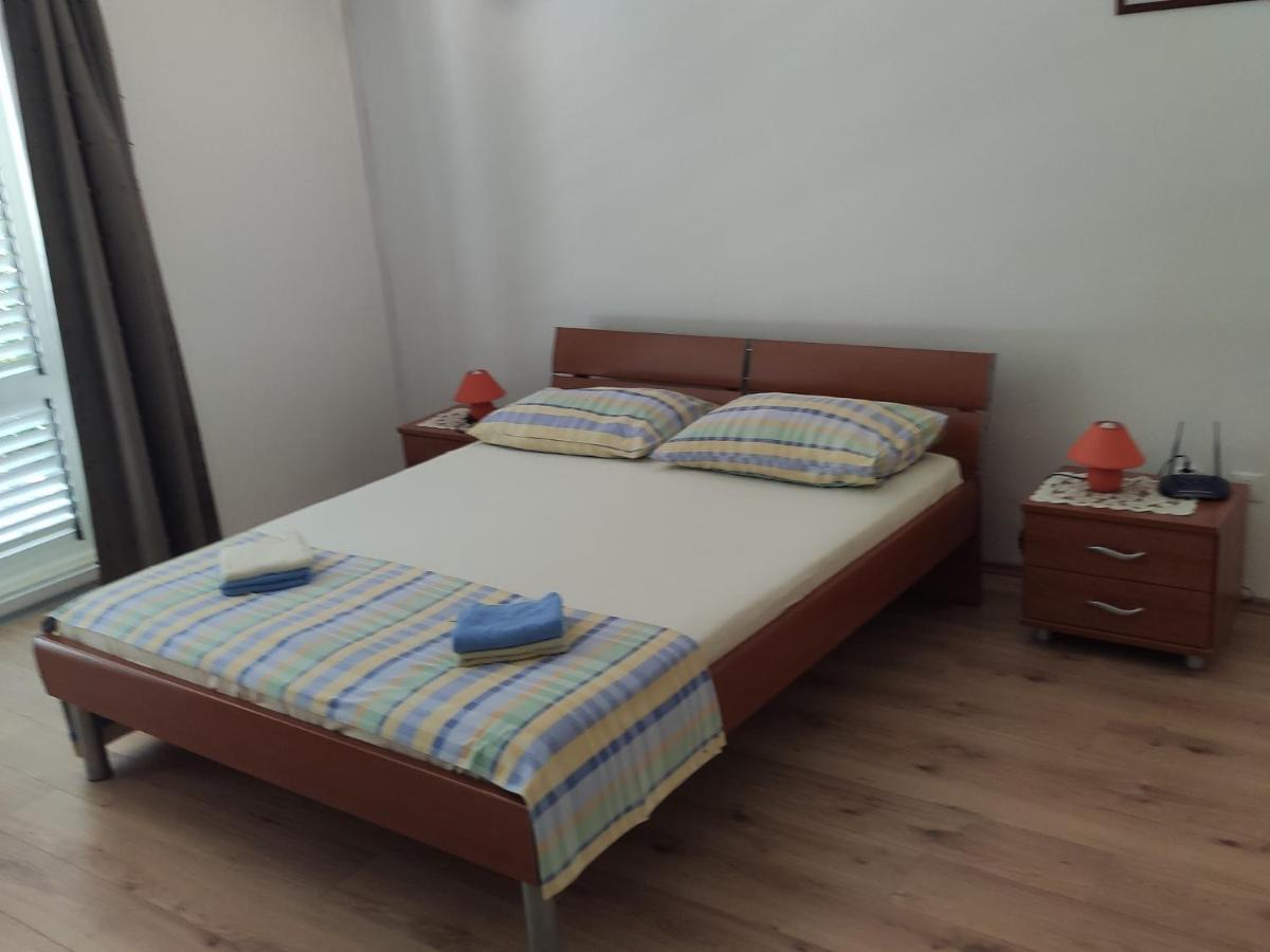 Apartments Ivo Makarska Esterno foto