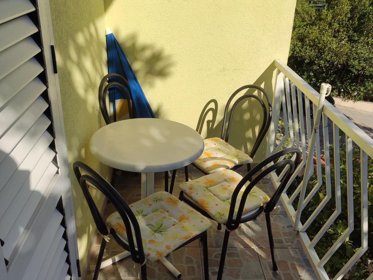 Apartments Ivo Makarska Esterno foto