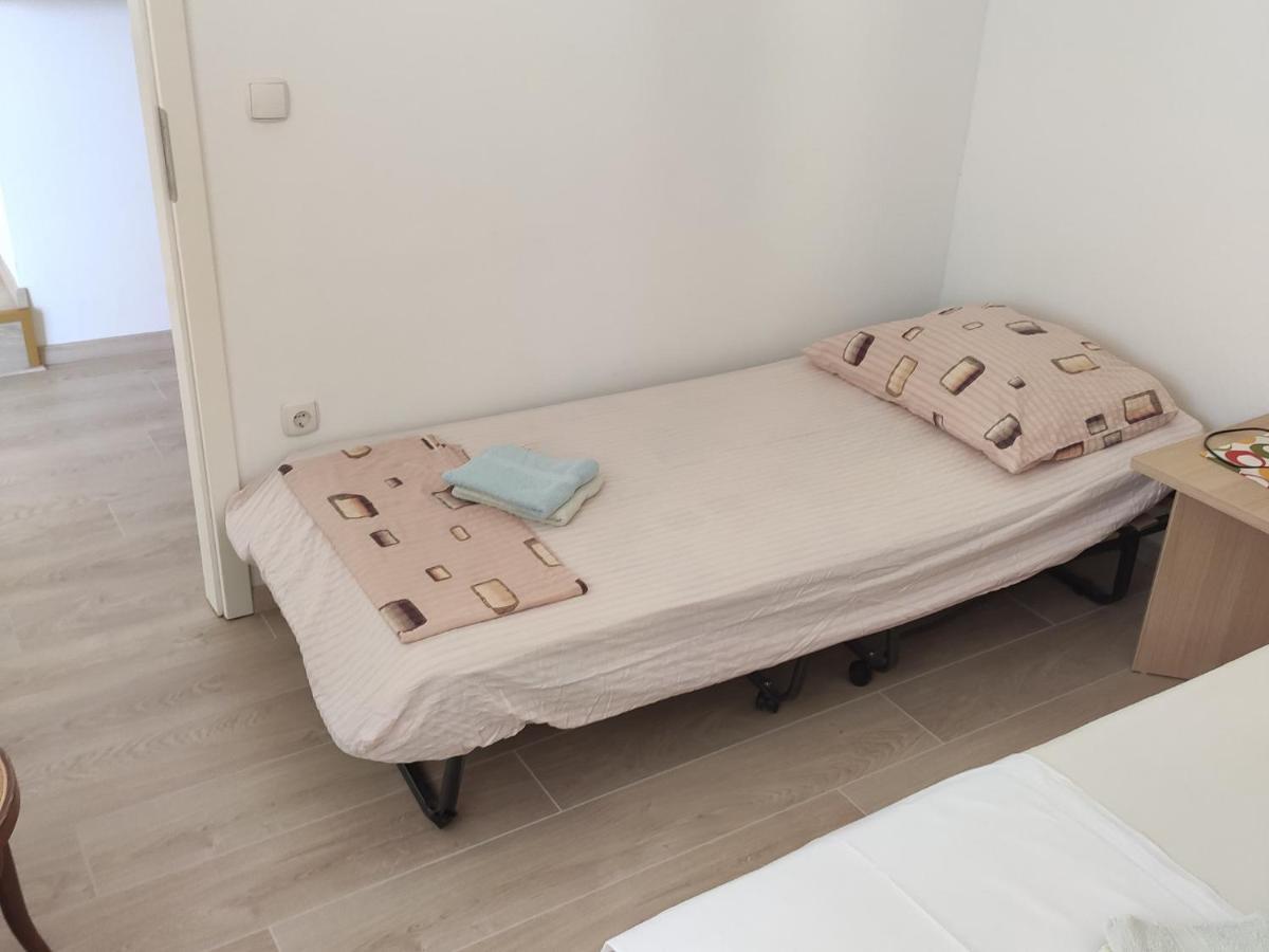 Apartments Ivo Makarska Esterno foto