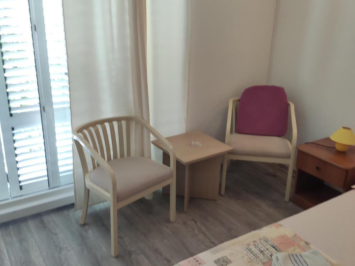 Apartments Ivo Makarska Esterno foto